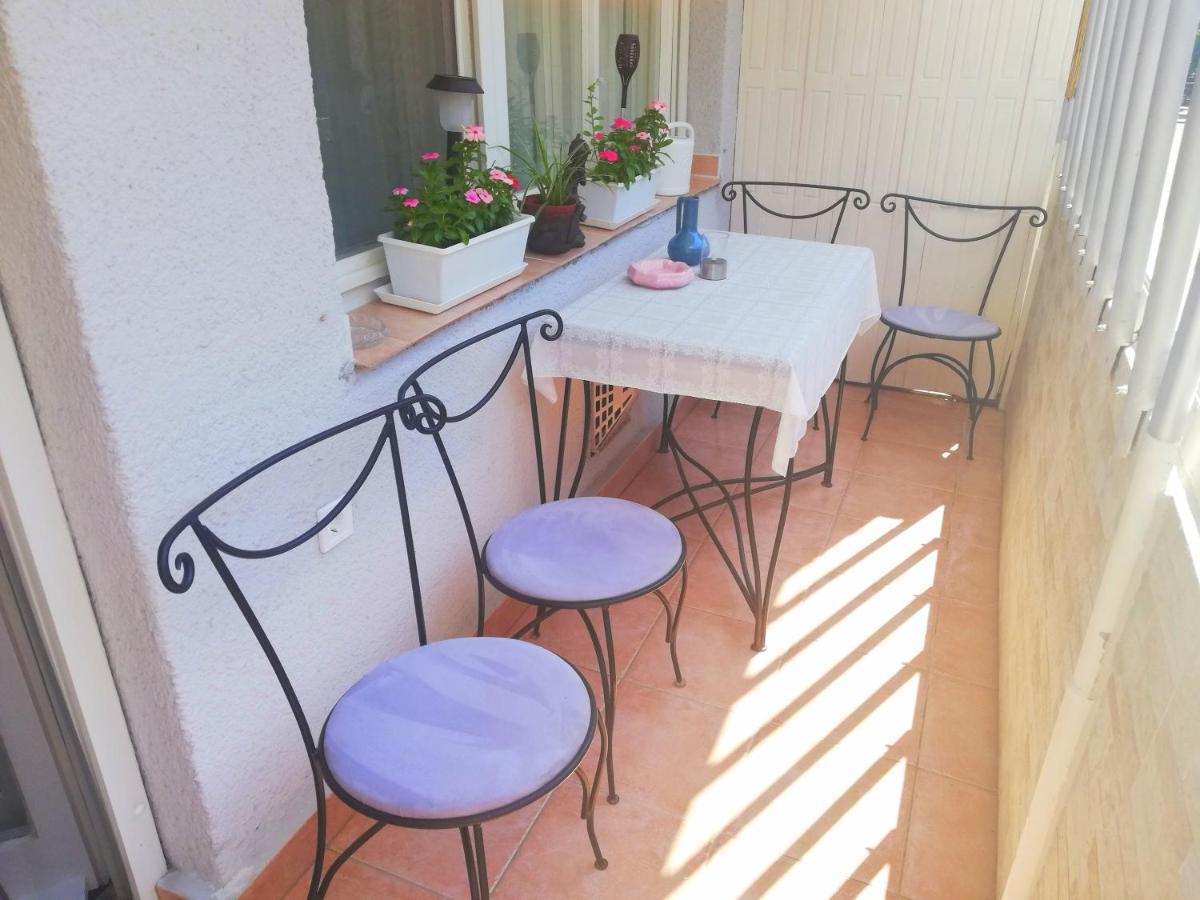 Strandfuerdo Apartman Еґер Екстер'єр фото