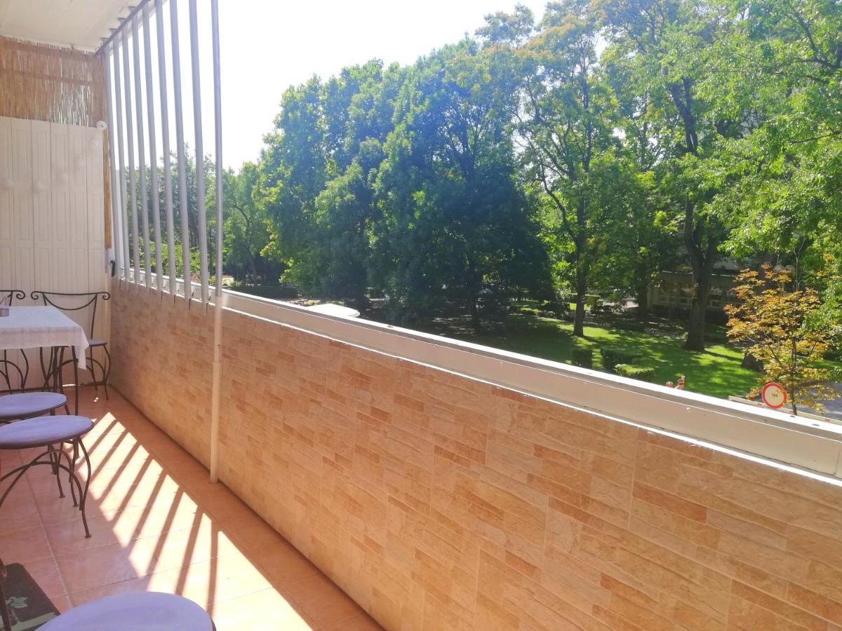 Strandfuerdo Apartman Еґер Екстер'єр фото