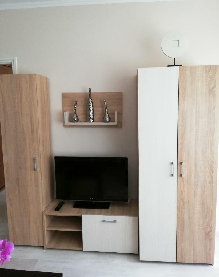 Strandfuerdo Apartman Еґер Екстер'єр фото